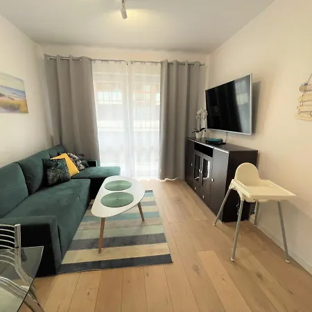 Apartment Al-dom Ogrodowa Bocianie Gniazdo Z Garazem *